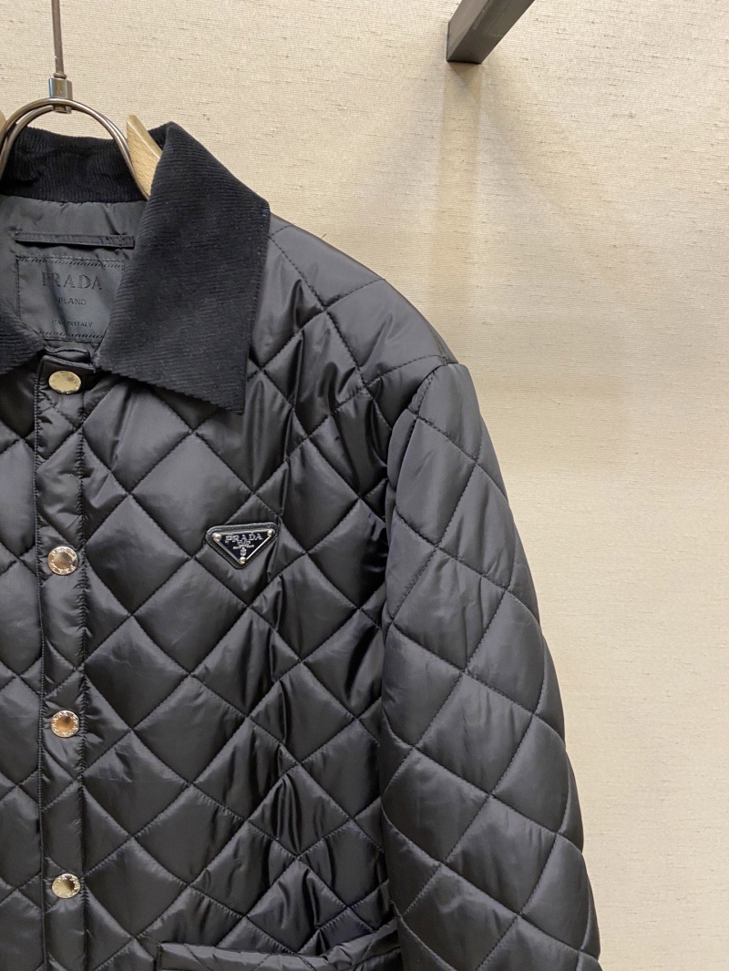 Pra*a outwear